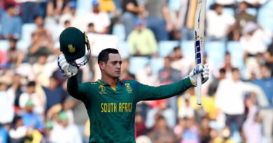 ODI World Cup: Quinton de Kock stars as South Africa as crushed Australia in 134 Runs to top |  கிரிக்கெட் செய்திகள் - டைம்ஸ் ஆஃப் இந்தியா